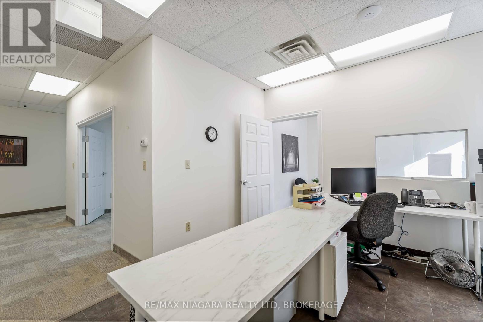 22 - 235 Martindale Road, St. Catharines, Ontario L2W 1A5 - Photo 10 - X12535878