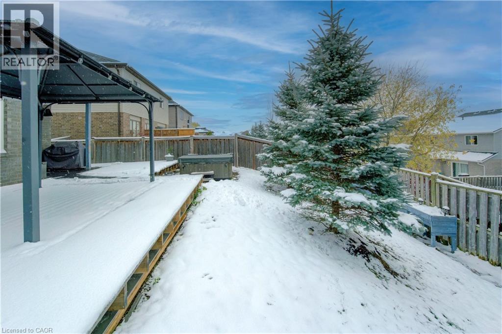 20 Stier Road, New Hamburg, Ontario  N3A 4N7 - Photo 38 - 40786905