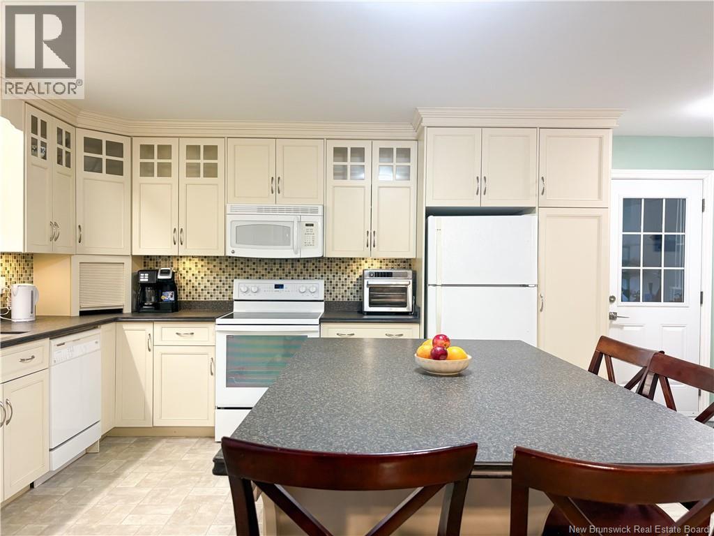 9 Crescent Gardens, Hartland, New Brunswick  E7P 1L9 - Photo 13 - NB129939