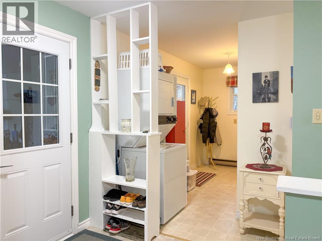 9 Crescent Gardens, Hartland, New Brunswick  E7P 1L9 - Photo 5 - NB129939