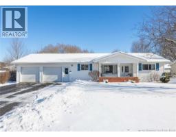 9 Crescent Gardens, hartland, New Brunswick