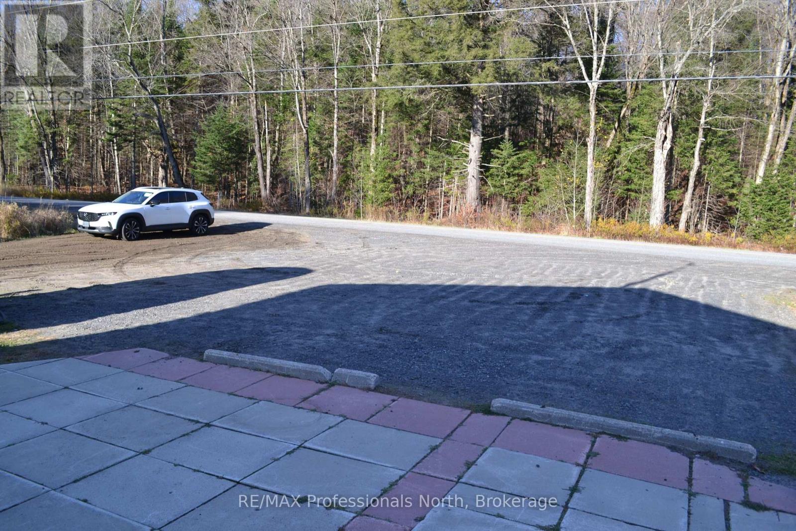 2315 Aspdin Road, Huntsville, Ontario  P0B 1M0 - Photo 36 - X12535840