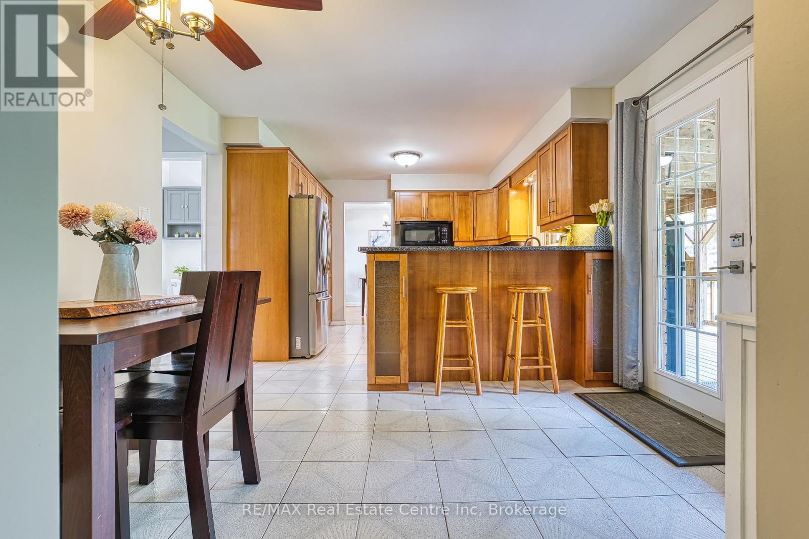 6617 Third Line, Centre Wellington, Ontario  N1M 2W4 - Photo 11 - X12535856