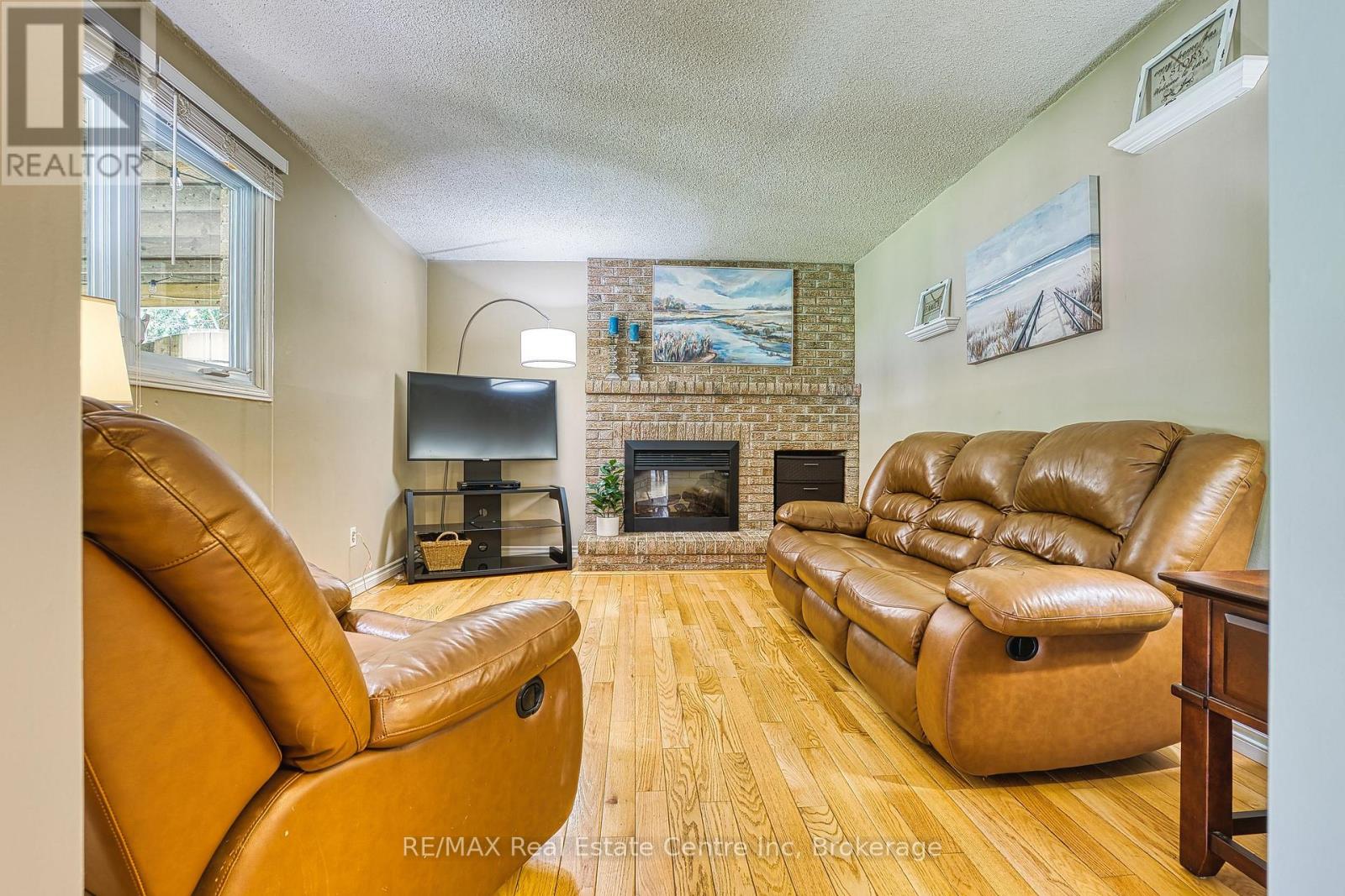 6617 Third Line, Centre Wellington, Ontario  N1M 2W4 - Photo 12 - X12535856