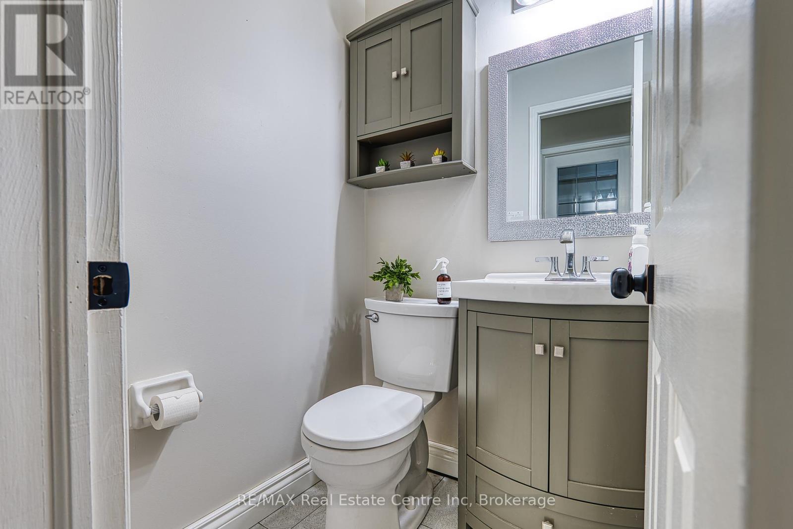 6617 Third Line, Centre Wellington, Ontario  N1M 2W4 - Photo 13 - X12535856