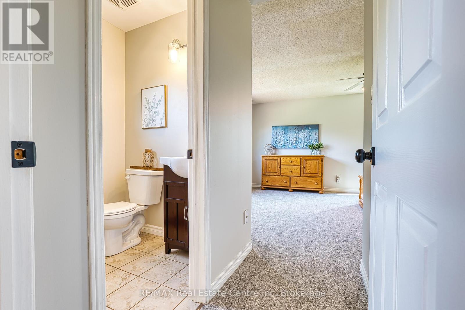 6617 Third Line, Centre Wellington, Ontario  N1M 2W4 - Photo 14 - X12535856