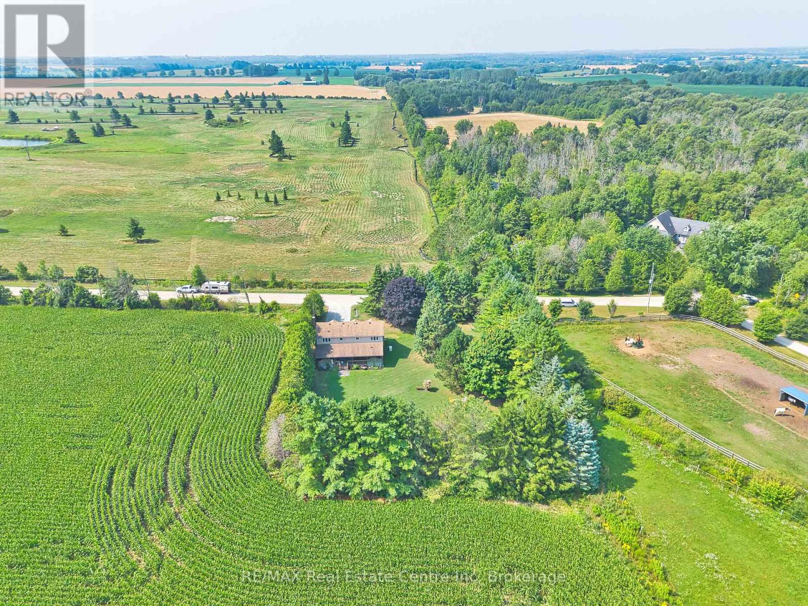 6617 Third Line, Centre Wellington, Ontario  N1M 2W4 - Photo 37 - X12535856