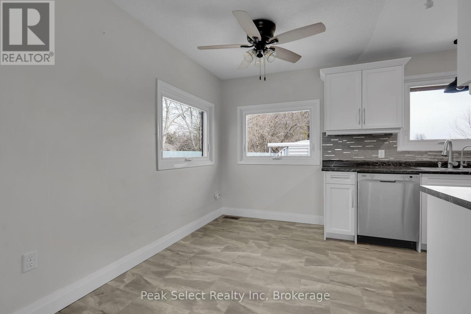 20328 Fairview Road, Thames Centre, Ontario  N0M 2P0 - Photo 11 - X12535862