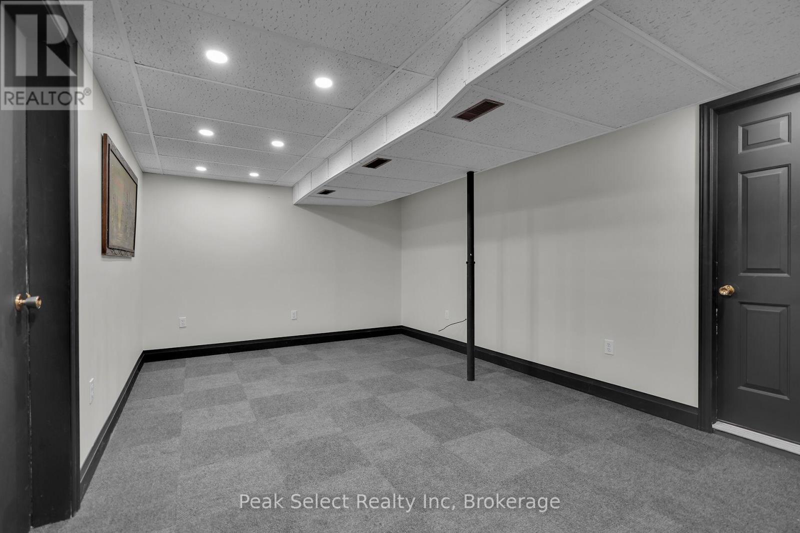 20328 Fairview Road, Thames Centre, Ontario  N0M 2P0 - Photo 15 - X12535862