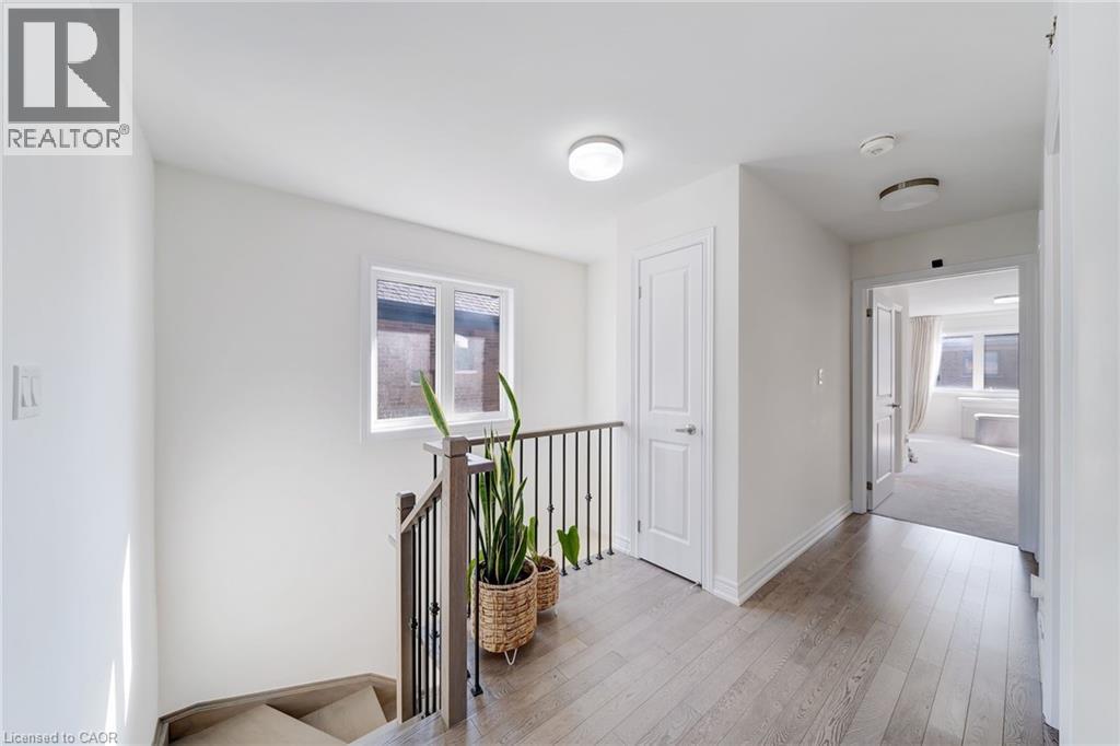 1264 Chee Chee Landing, Milton, Ontario  L9E 1L1 - Photo 13 - 40787361