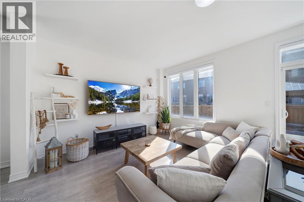 1264 Chee Chee Landing, Milton, Ontario  L9E 1L1 - Photo 9 - 40787361