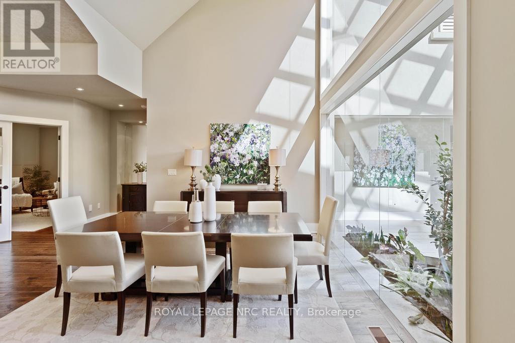 115 Riverdale Drive, St. Catharines, Ontario  L2R 4C1 - Photo 12 - X12446725