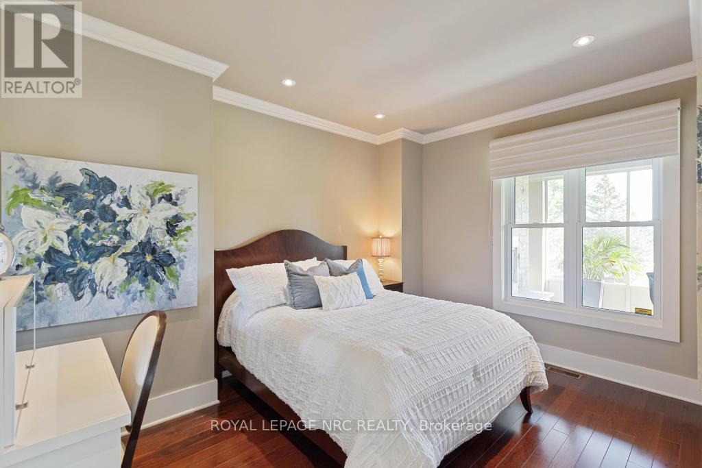 115 Riverdale Drive, St. Catharines, Ontario  L2R 4C1 - Photo 25 - X12446725