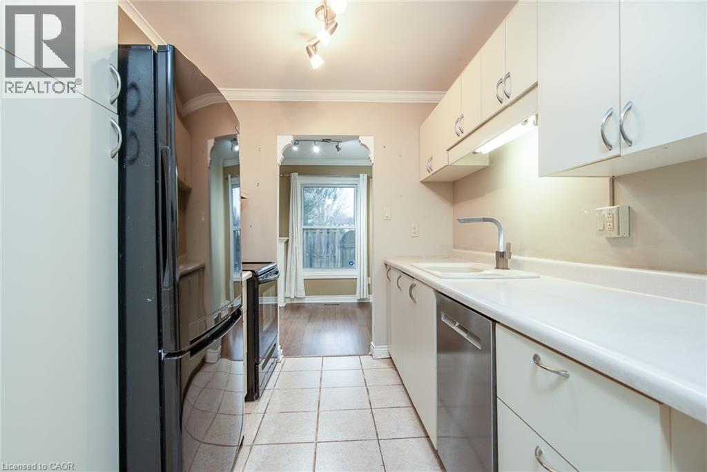 219 Deveron Crescent, London, Ontario  N5Z 4J7 - Photo 22 - 40785592