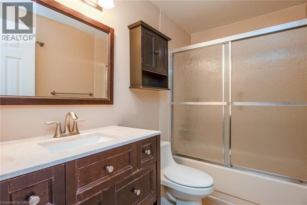 219 Deveron Crescent, London, Ontario  N5Z 4J7 - Photo 34 - 40785592