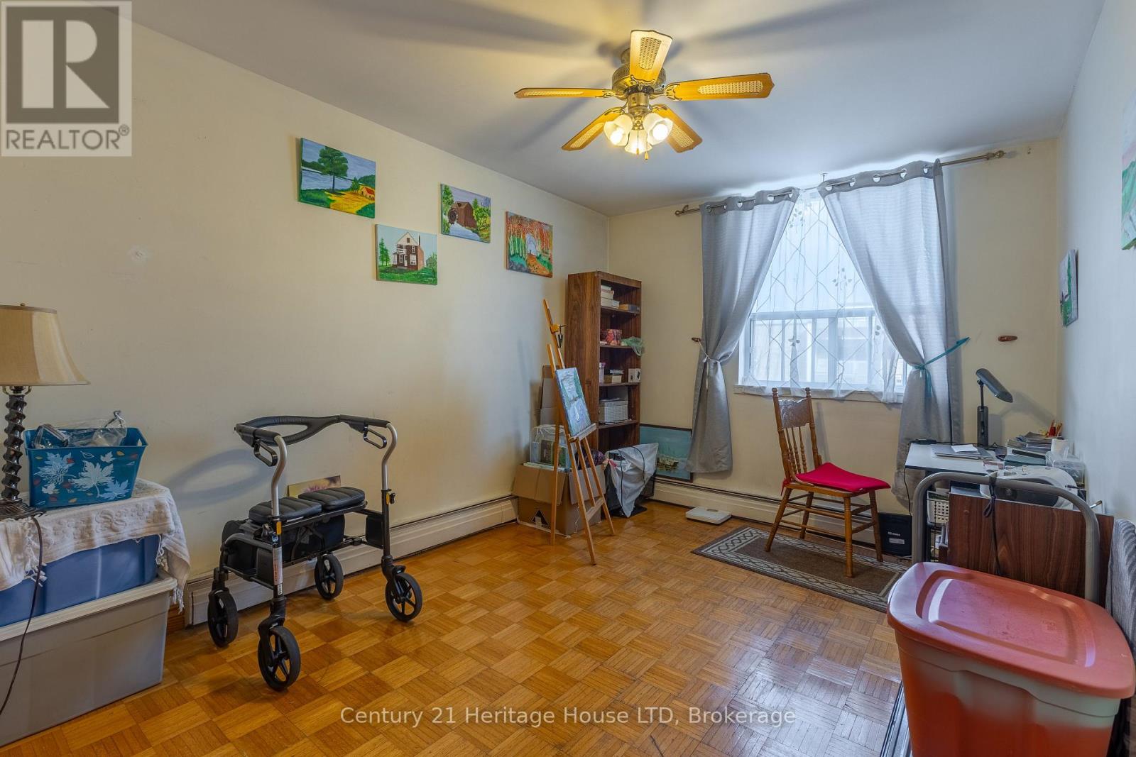 904 - 359 Geneva Street, St. Catharines, Ontario L2N 2G5 - Photo 11 - X12467090