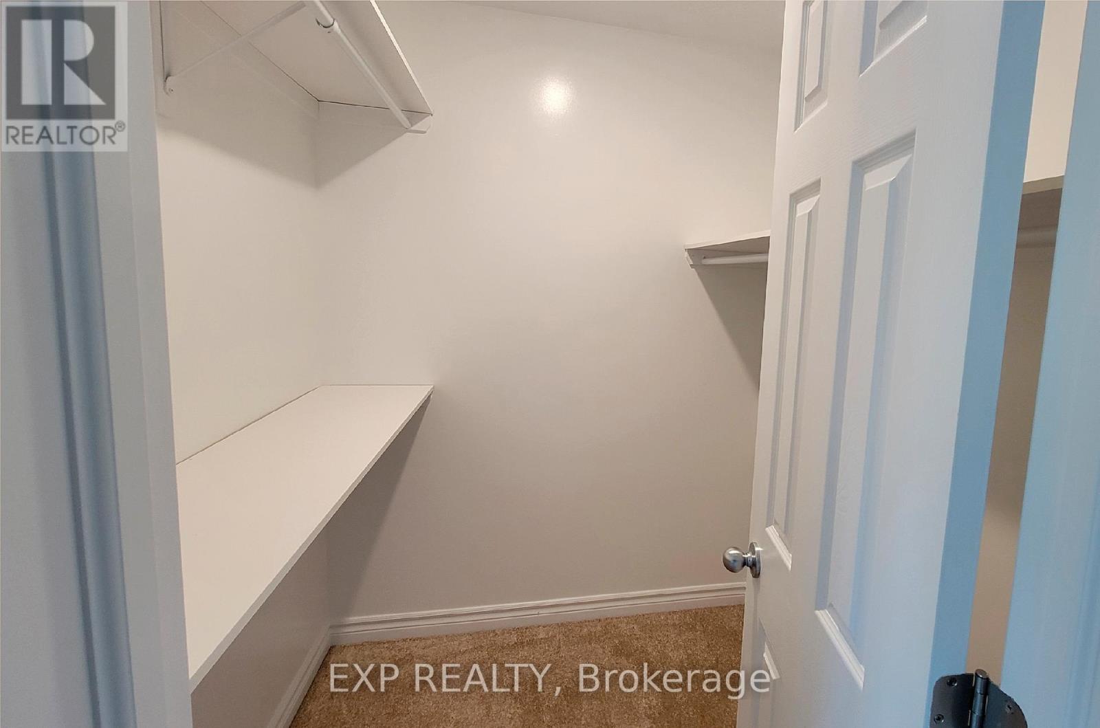 172 Parkrose Private, Ottawa, Ontario  K4A 0N8 - Photo 11 - X12479954