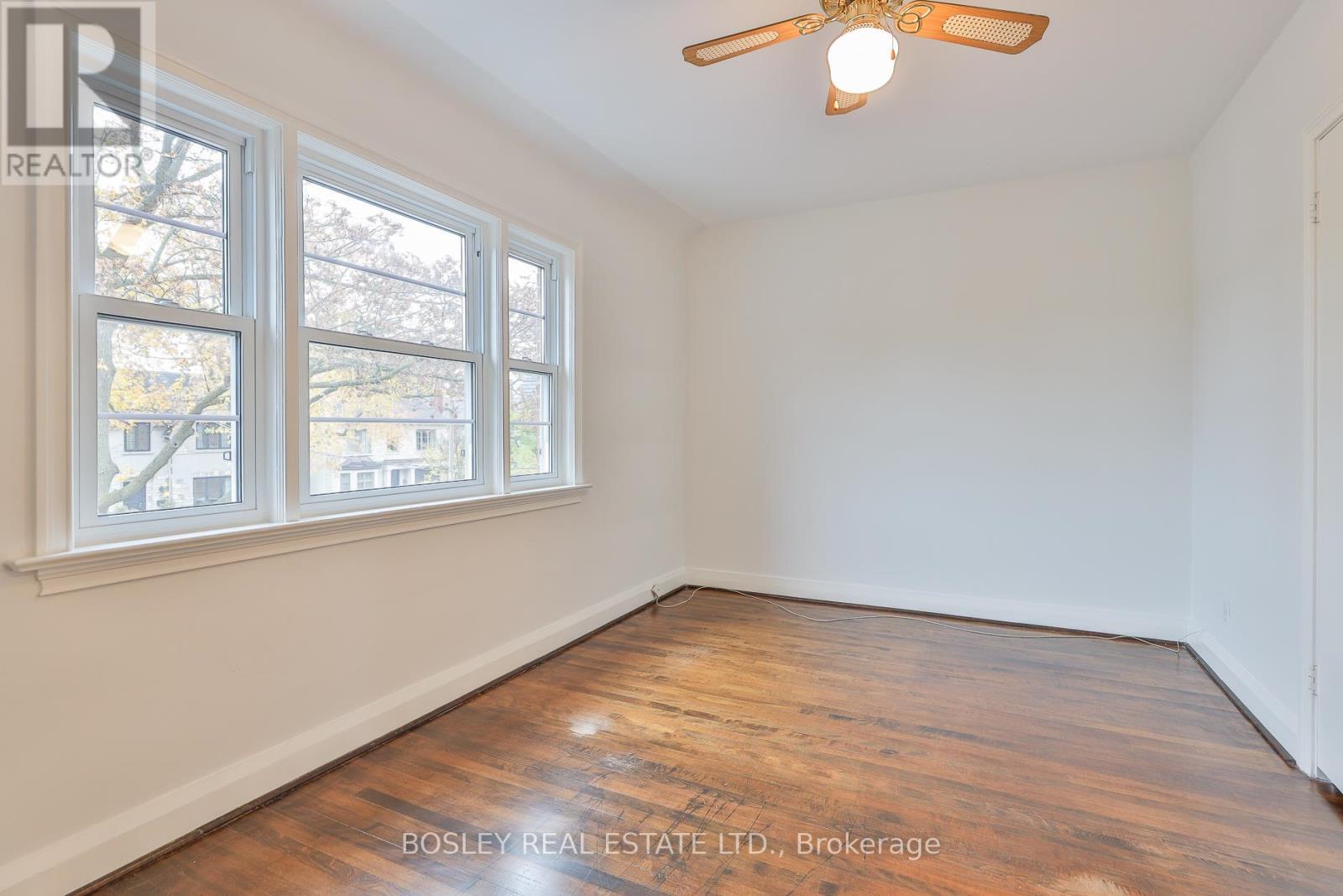 340 Laird Drive, Toronto, Ontario  M4G 3X9 - Photo 15 - C12535786