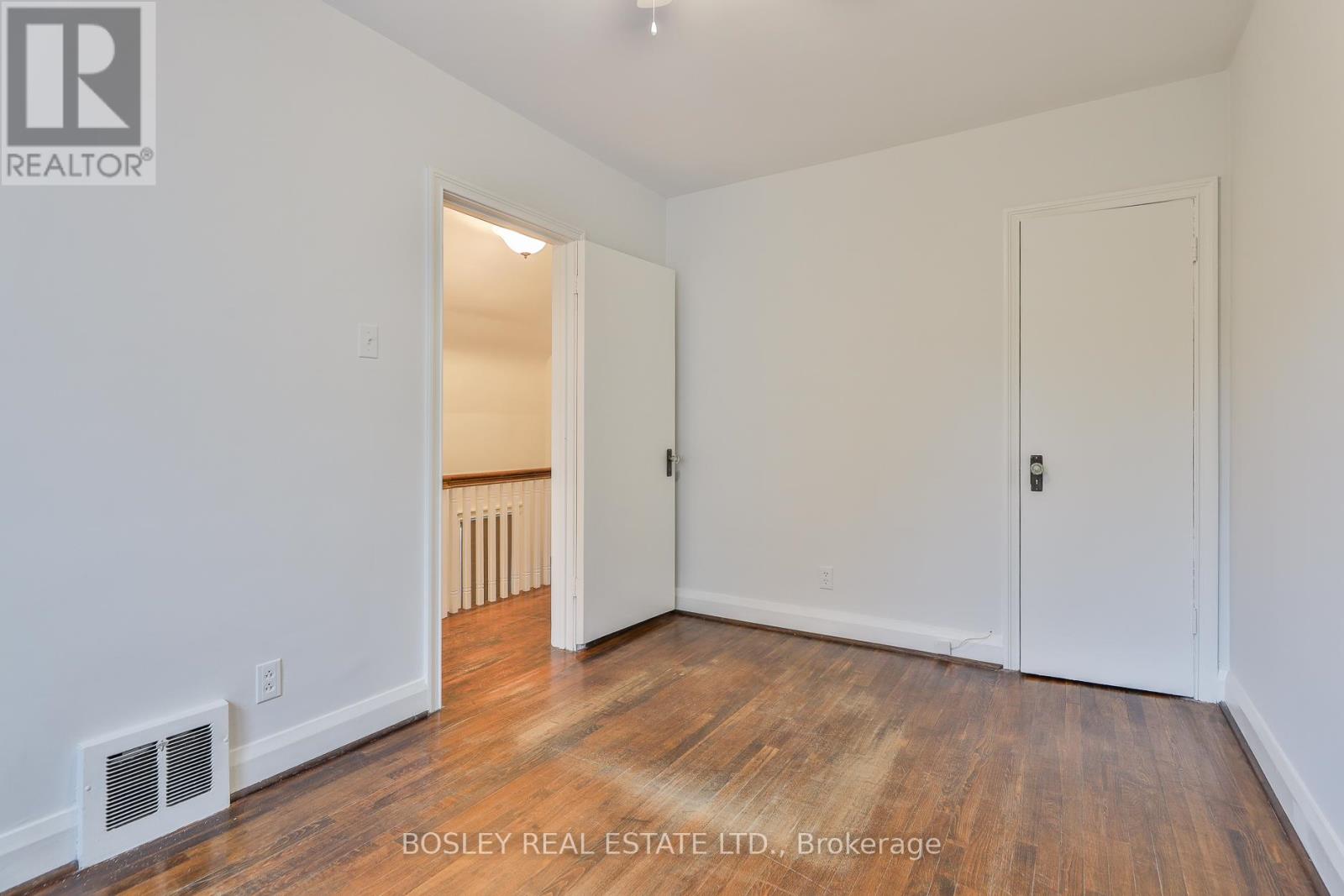 340 Laird Drive, Toronto, Ontario  M4G 3X9 - Photo 20 - C12535786