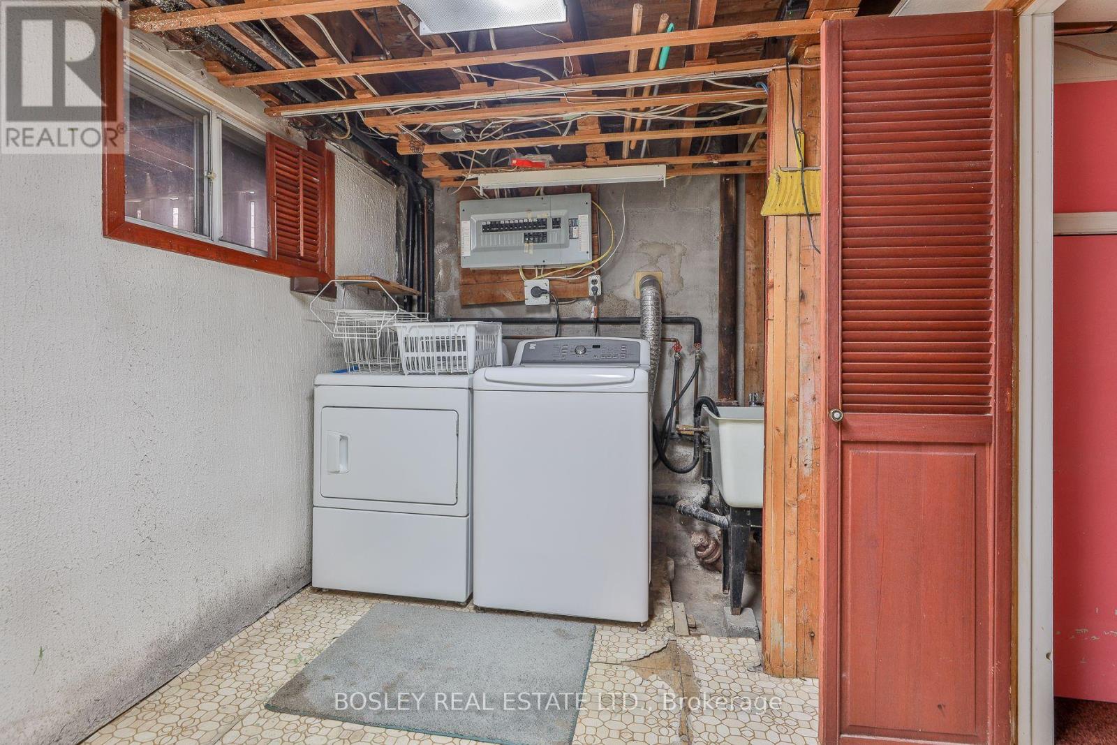 340 Laird Drive, Toronto, Ontario  M4G 3X9 - Photo 24 - C12535786