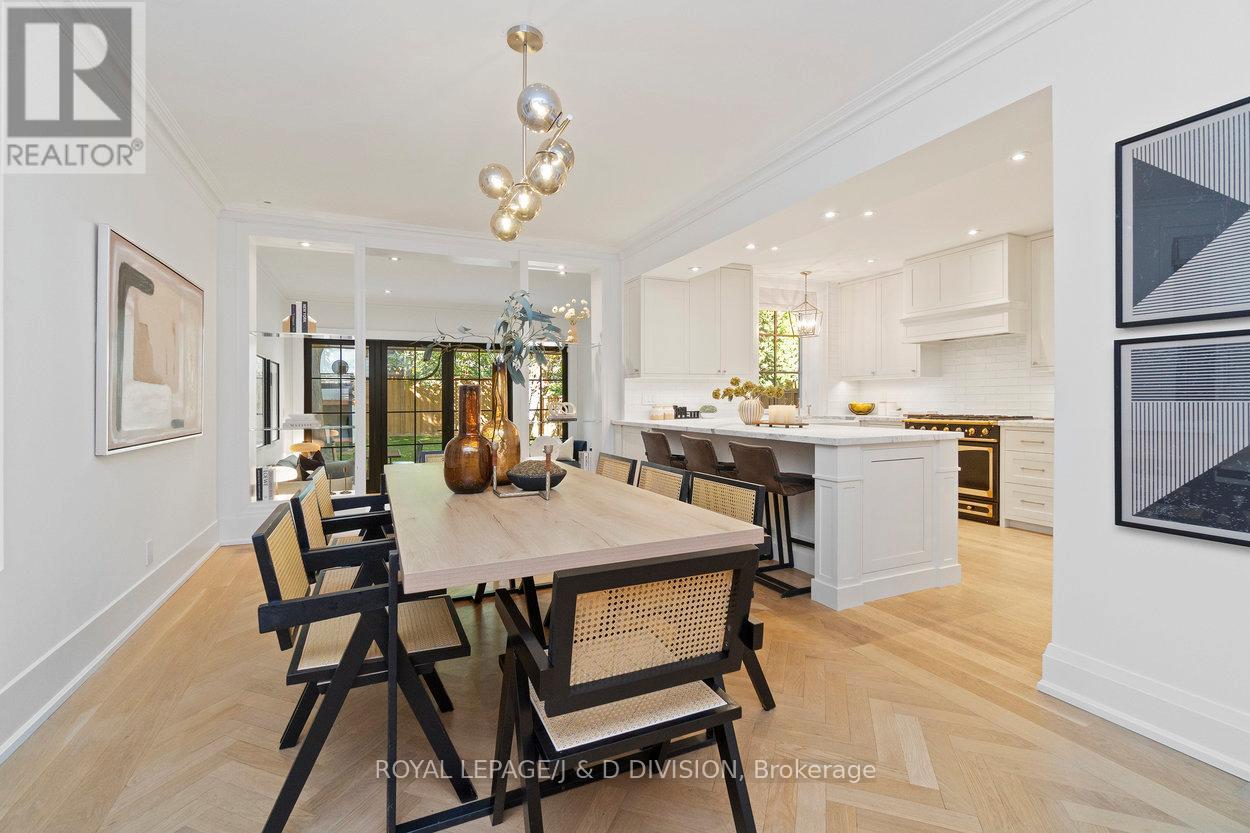 146 Balmoral Avenue, Toronto, Ontario  M4V 1J4 - Photo 11 - C12535790