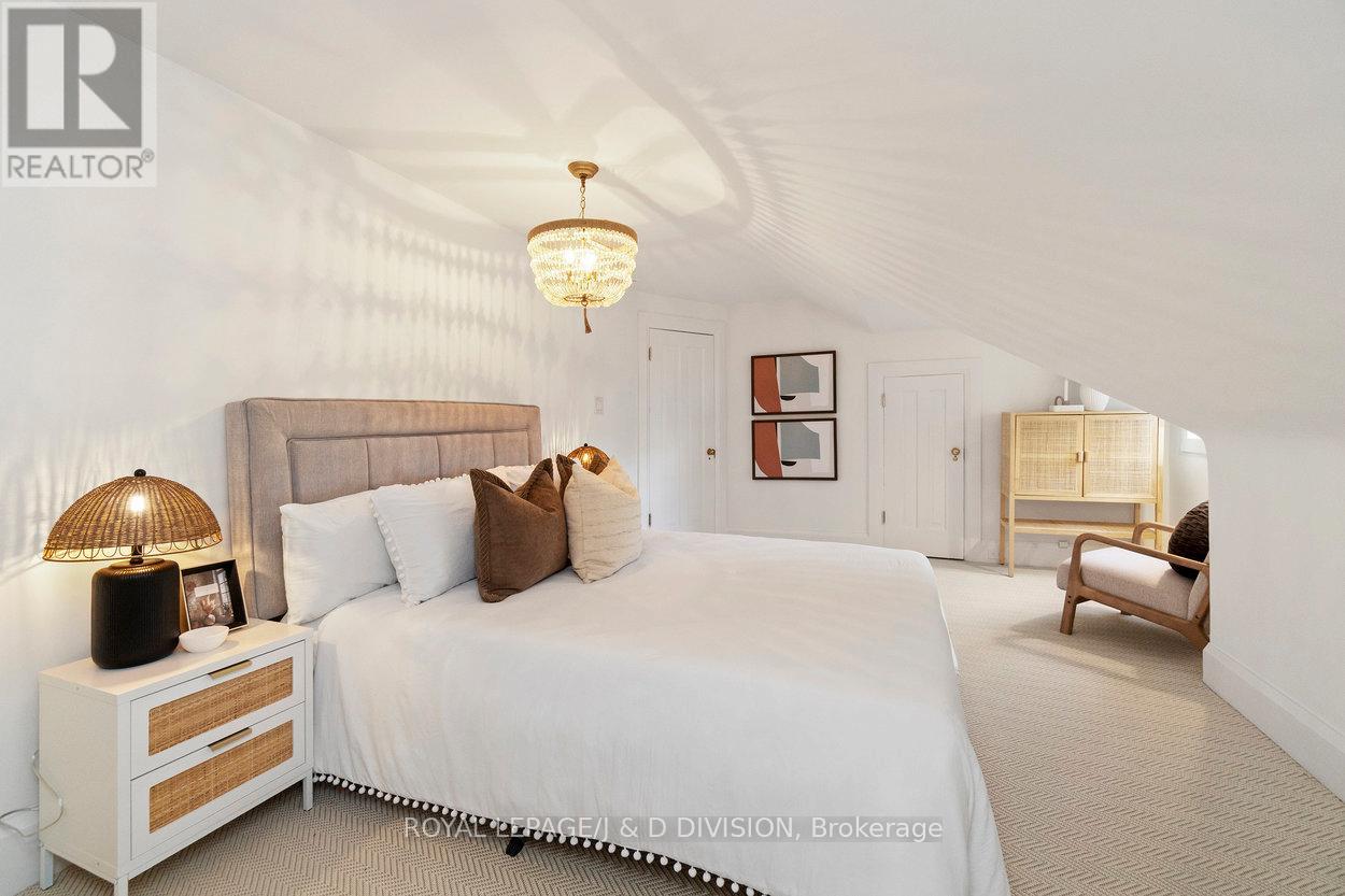 146 Balmoral Avenue, Toronto, Ontario  M4V 1J4 - Photo 35 - C12535790