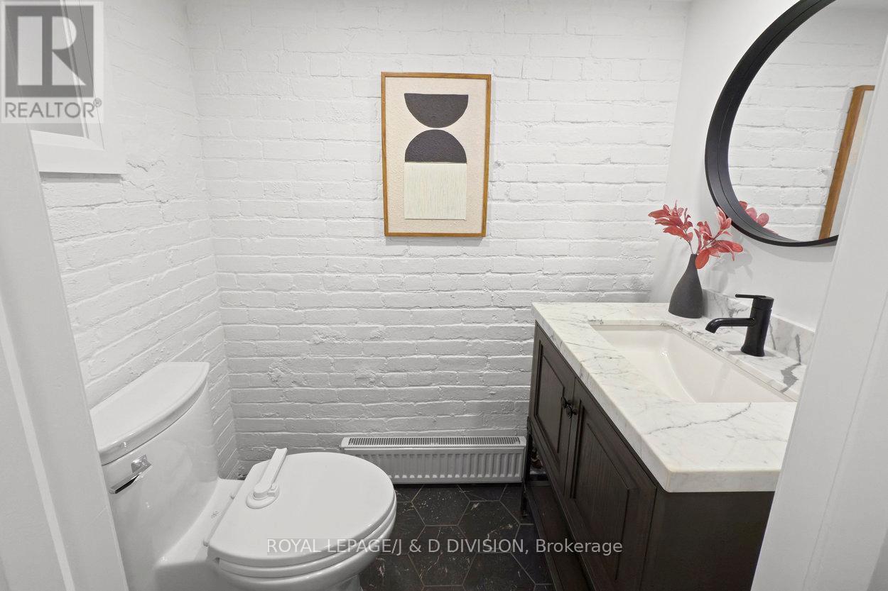 146 Balmoral Avenue, Toronto, Ontario  M4V 1J4 - Photo 42 - C12535790