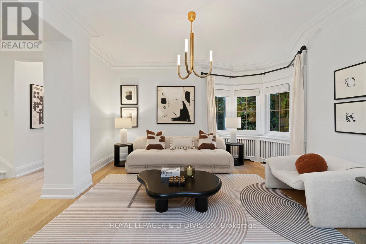 146 Balmoral Avenue, Toronto, Ontario  M4V 1J4 - Photo 8 - C12535790