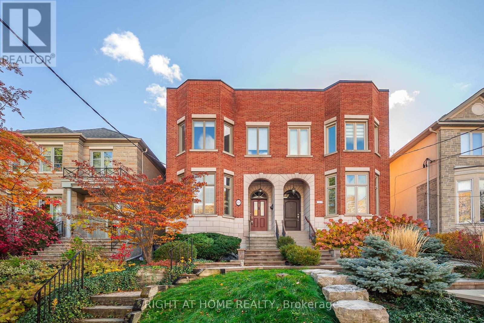 161 CRANBROOKE AVENUE, Toronto, Ontario