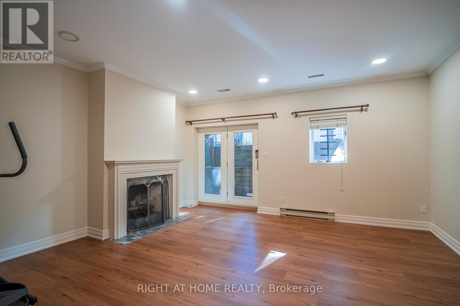 161 Cranbrooke Avenue, Toronto, Ontario  M5M 1M6 - Photo 33 - C12535852