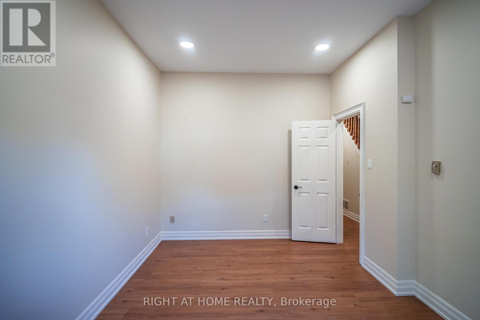 161 Cranbrooke Avenue, Toronto, Ontario  M5M 1M6 - Photo 38 - C12535852