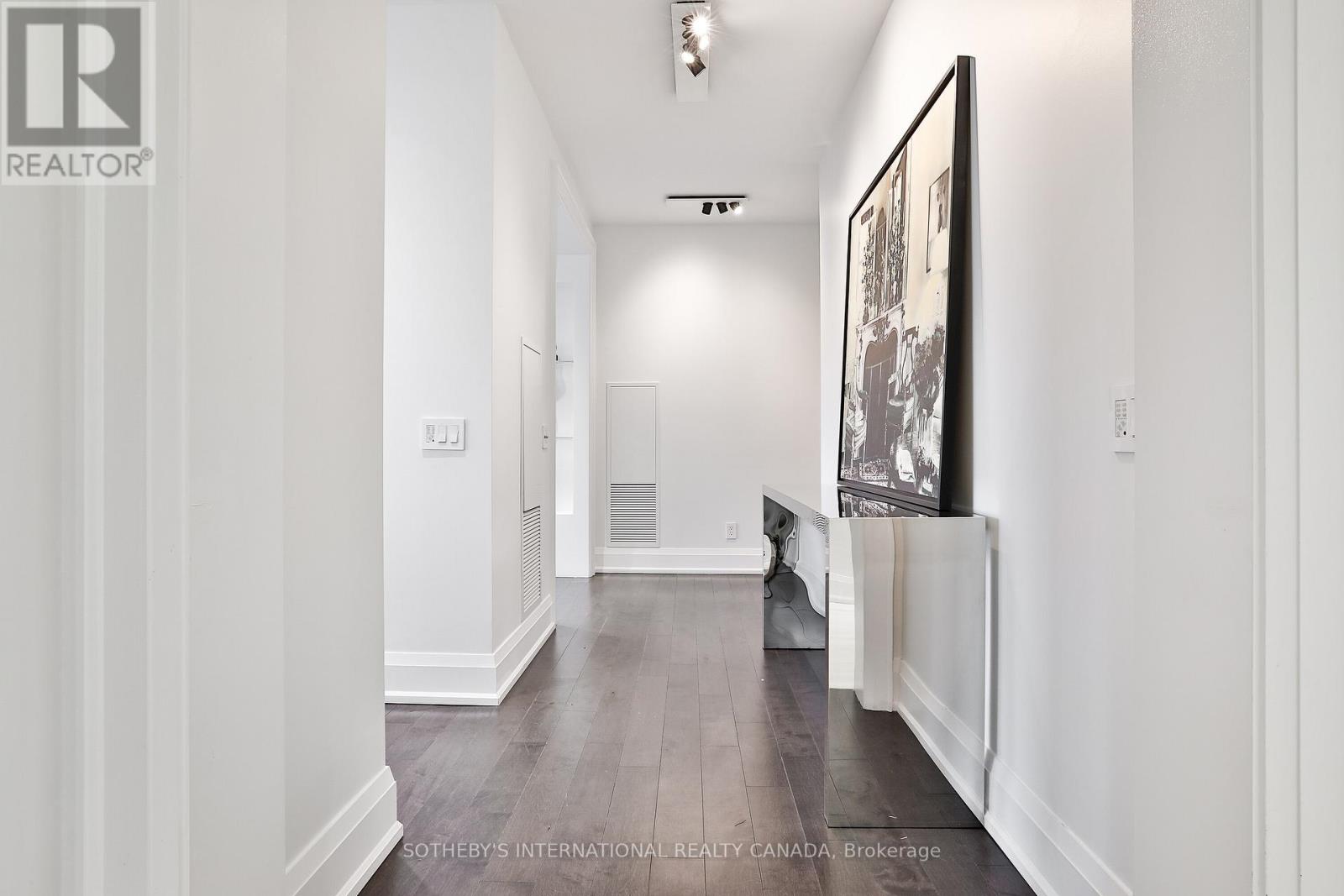 804 - 88 Davenport Road, Toronto, Ontario  M5R 0A5 - Photo 7 - C12535870