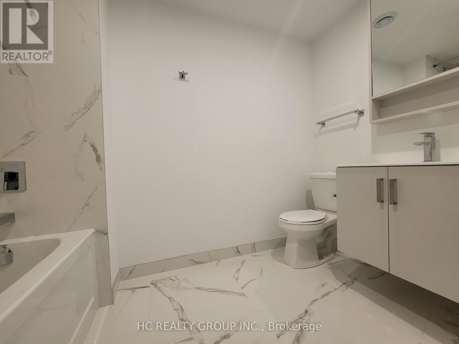 2207 - 88 Queen Street E, Toronto, Ontario  M5C 0B6 - Photo 12 - C12535876