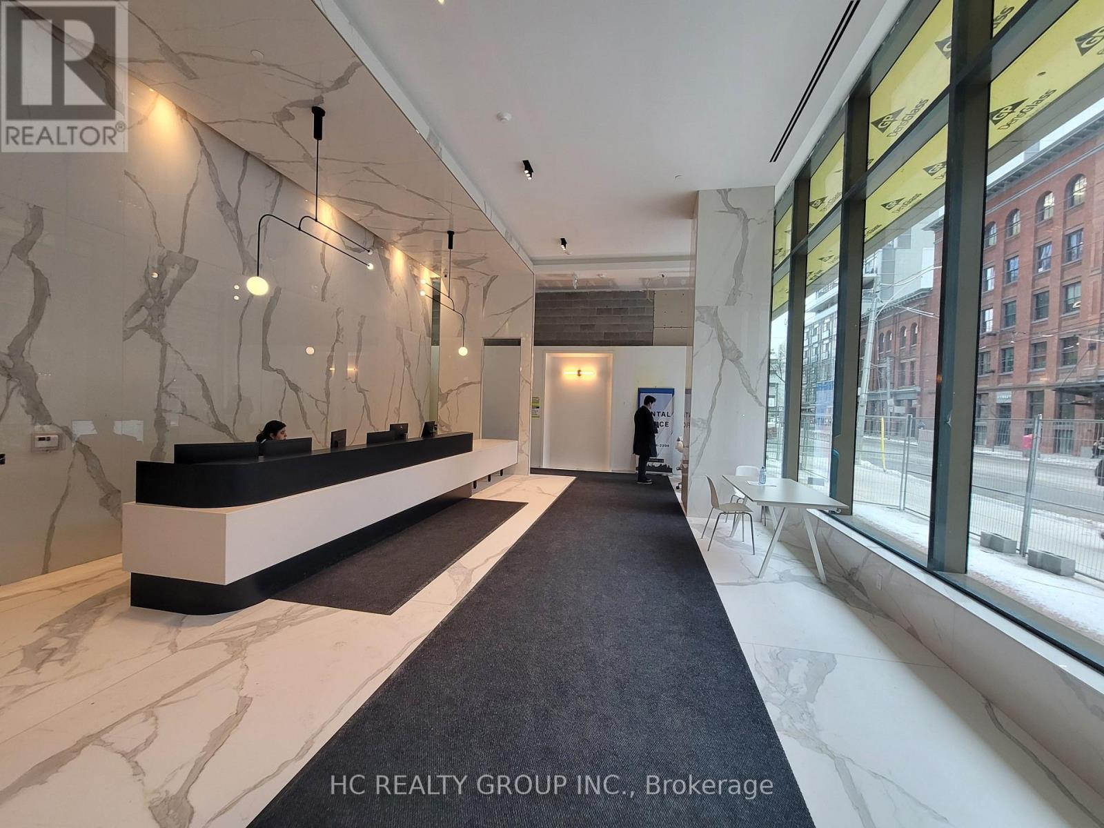 2207 - 88 Queen Street E, Toronto, Ontario  M5C 0B6 - Photo 13 - C12535876