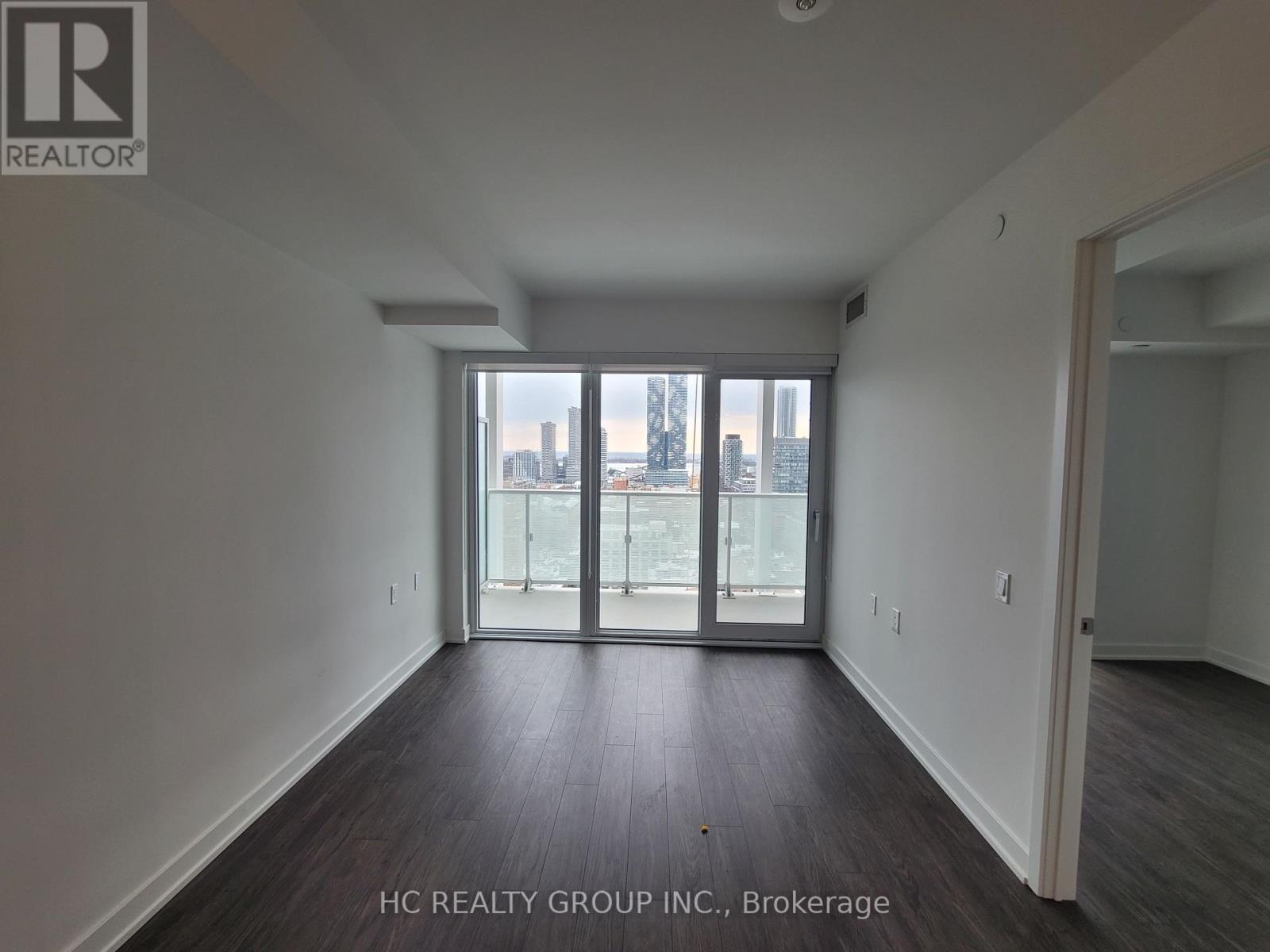 2207 - 88 Queen Street E, Toronto, Ontario  M5C 0B6 - Photo 4 - C12535876