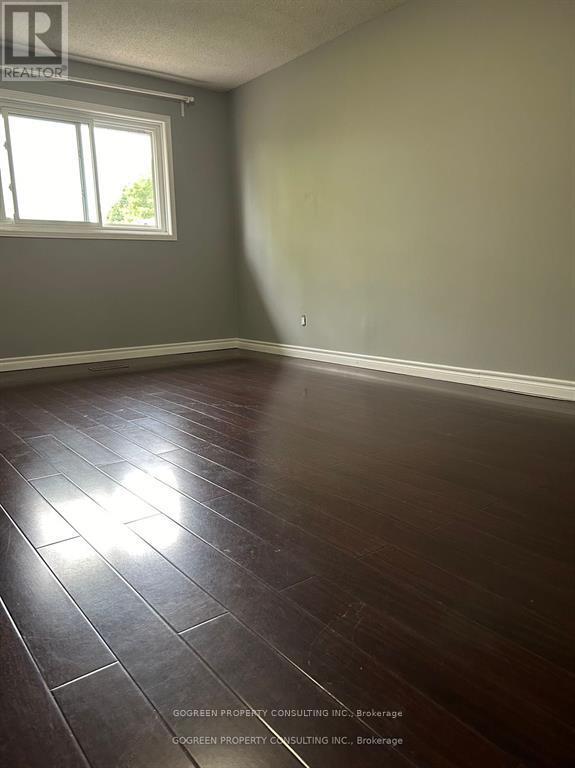 2285 Cottonwood Circle, Pickering, Ontario  L1X 2R1 - Photo 11 - E12535854