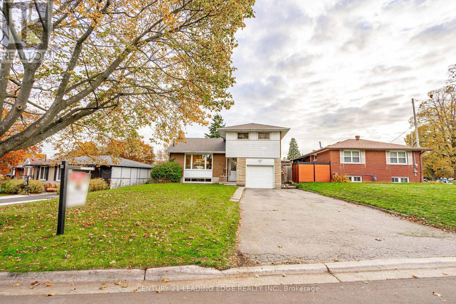 507 JULIANA DRIVE S, Oshawa, Ontario