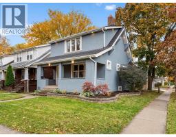 425 Hanna STREET West, Windsor, Ontario