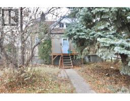 846 Montague Street Washington Park, Regina, Ca