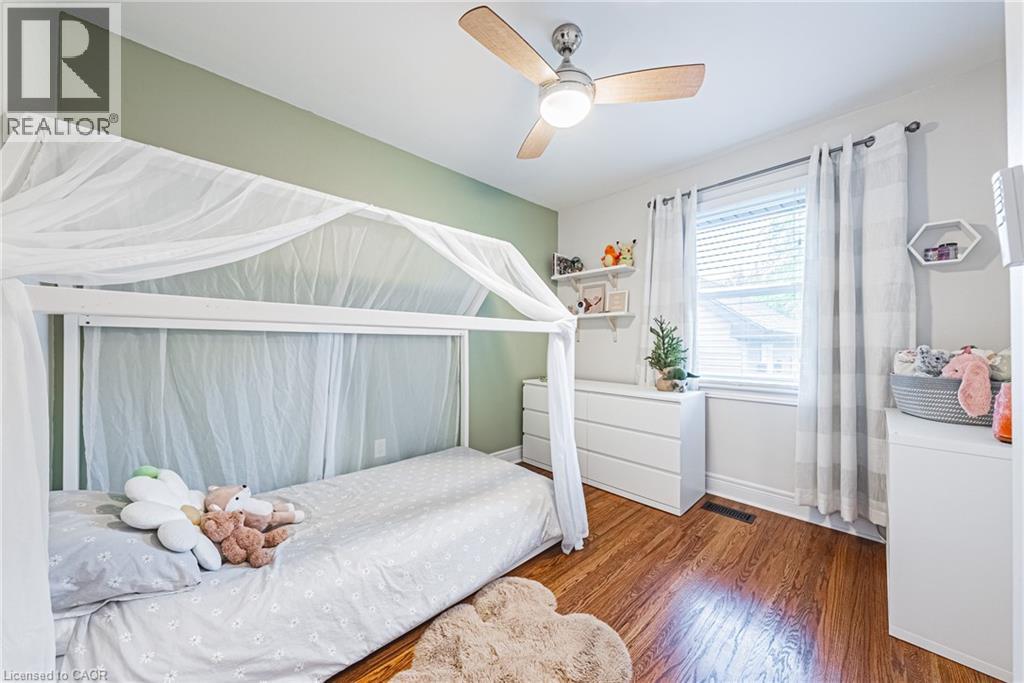 307 East 33rd Street, Hamilton, Ontario  L8V 3T9 - Photo 22 - 40787031