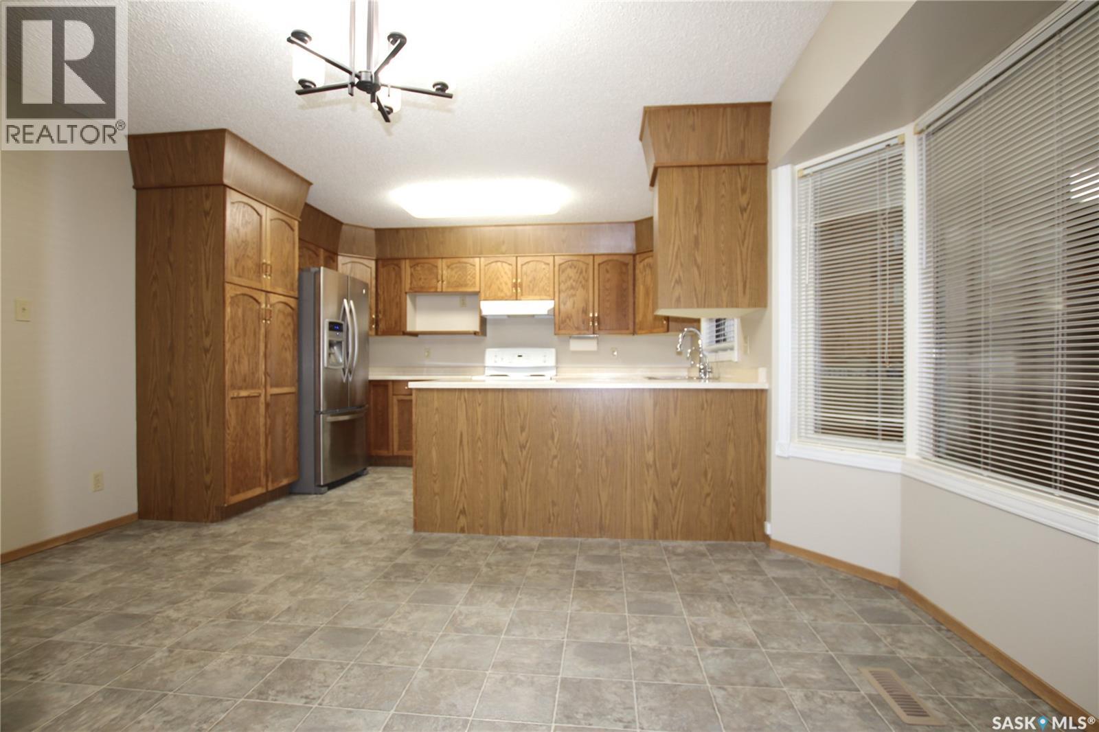 388 Darlington Street E, Yorkton, Saskatchewan  S3N 3Y9 - Photo 10 - SK023850