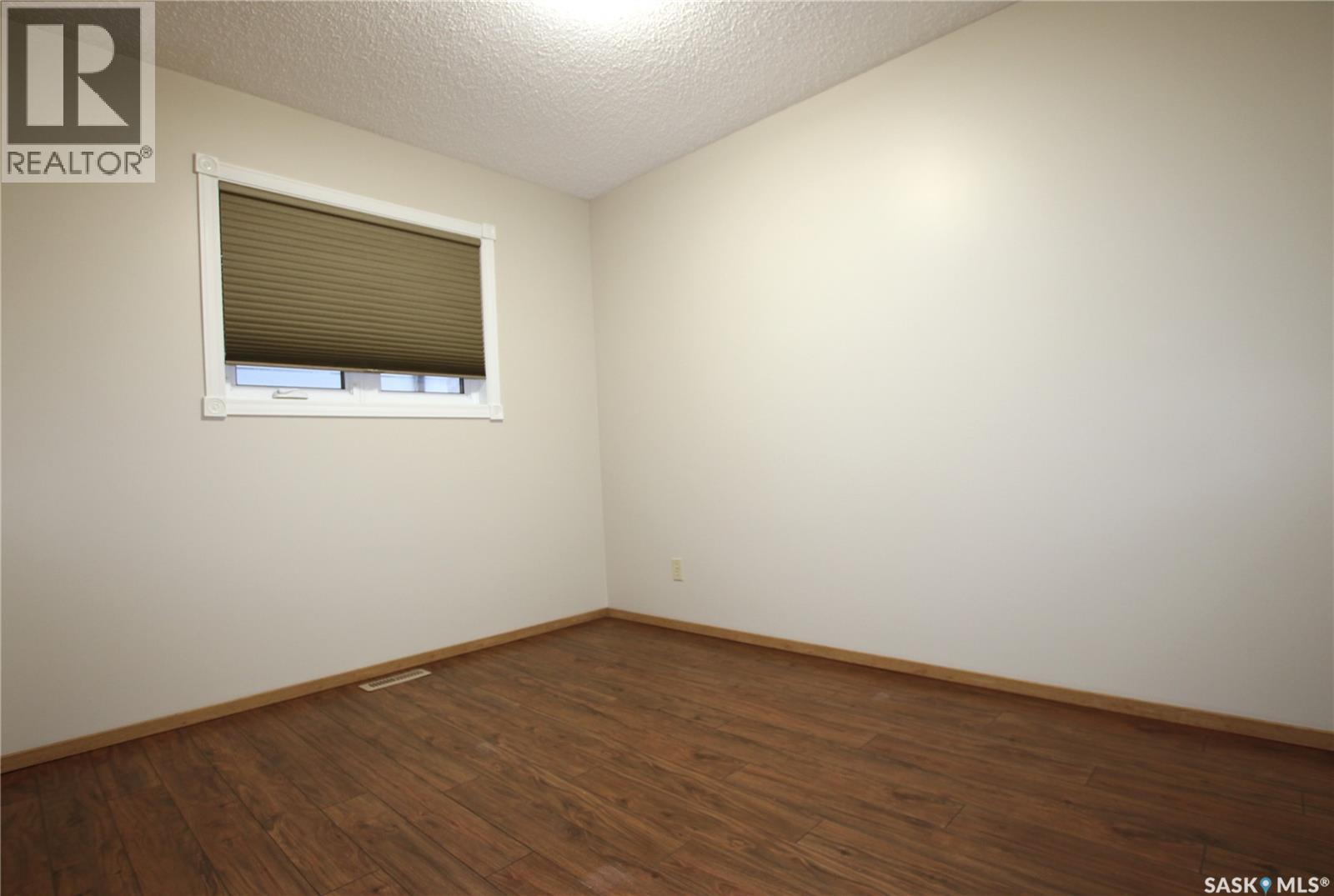 388 Darlington Street E, Yorkton, Saskatchewan  S3N 3Y9 - Photo 16 - SK023850