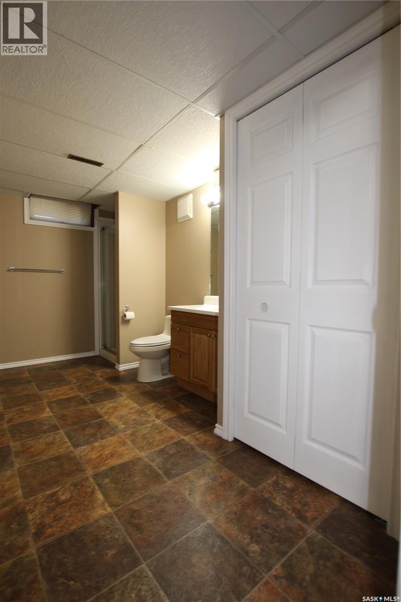 388 Darlington Street E, Yorkton, Saskatchewan  S3N 3Y9 - Photo 31 - SK023850