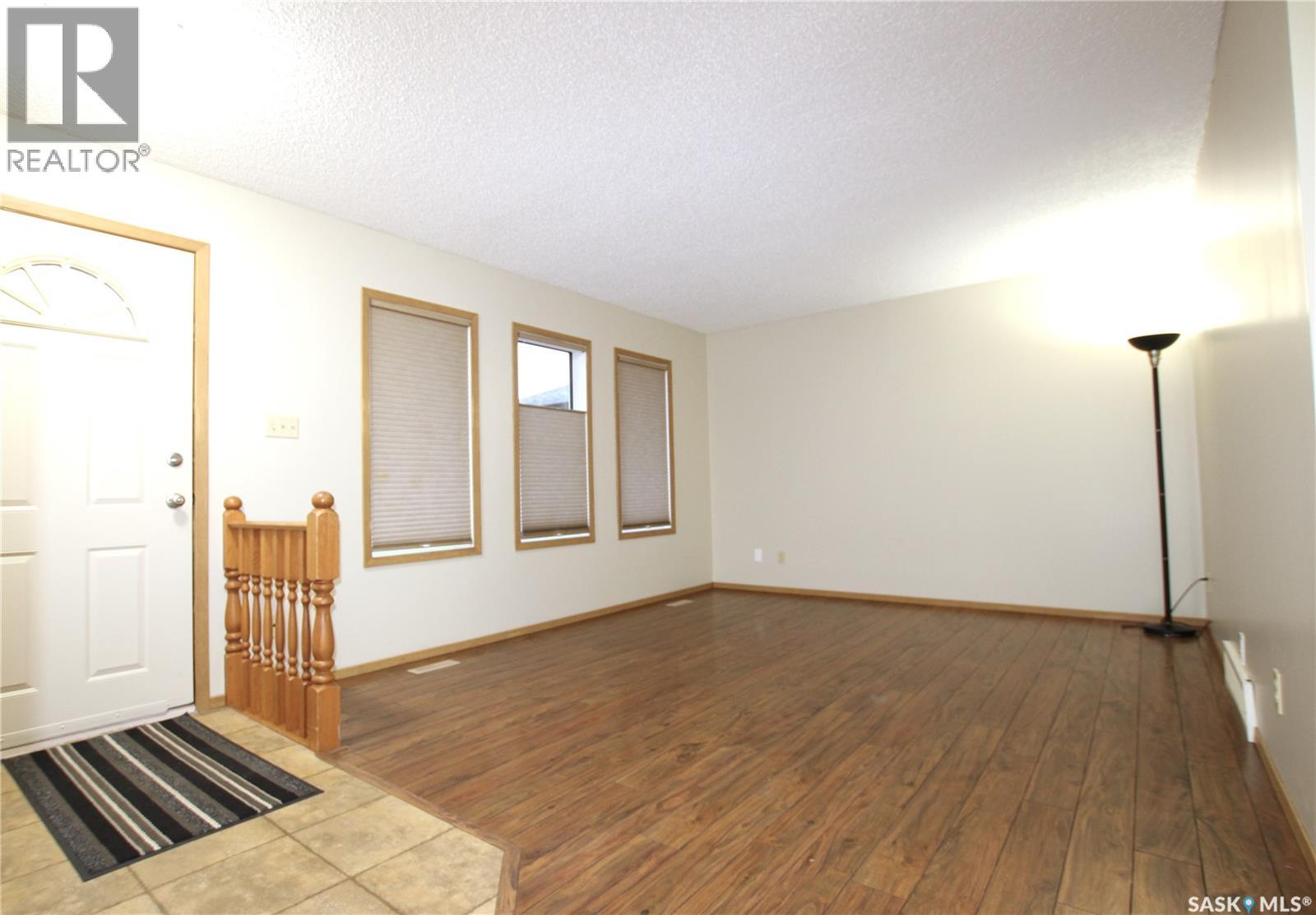 388 Darlington Street E, Yorkton, Saskatchewan  S3N 3Y9 - Photo 8 - SK023850