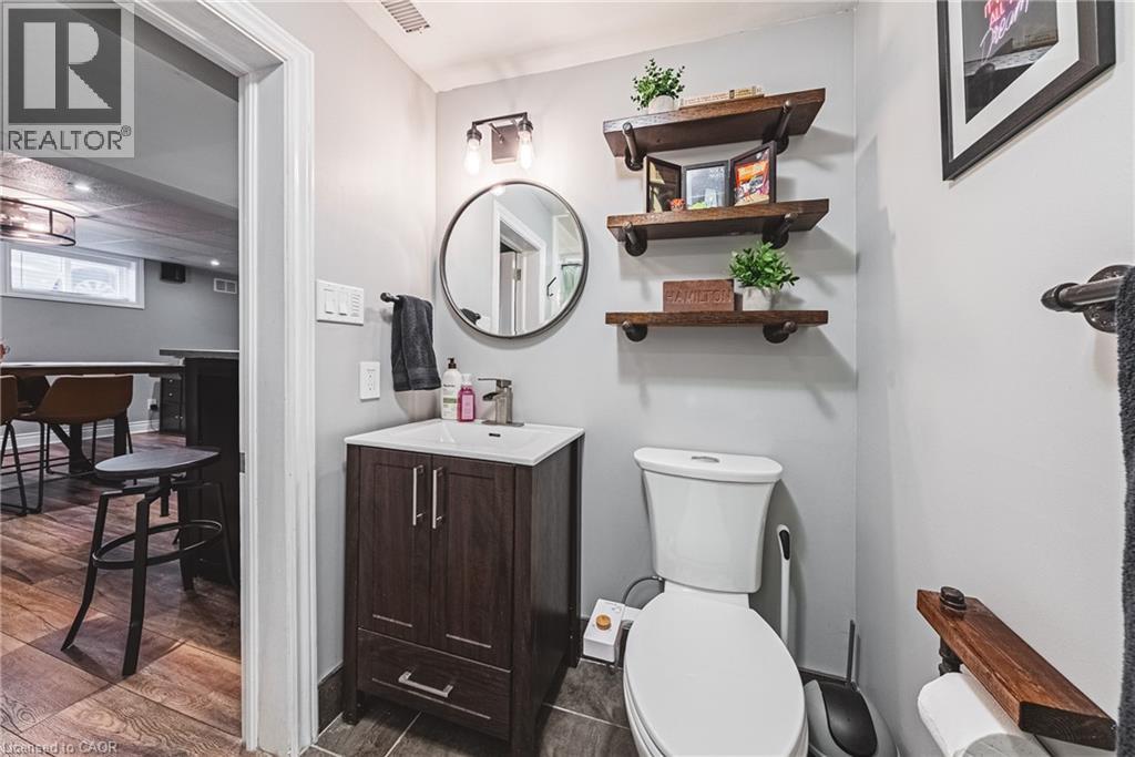 307 East 33rd Street, Hamilton, Ontario  L8V 3T9 - Photo 36 - 40787031