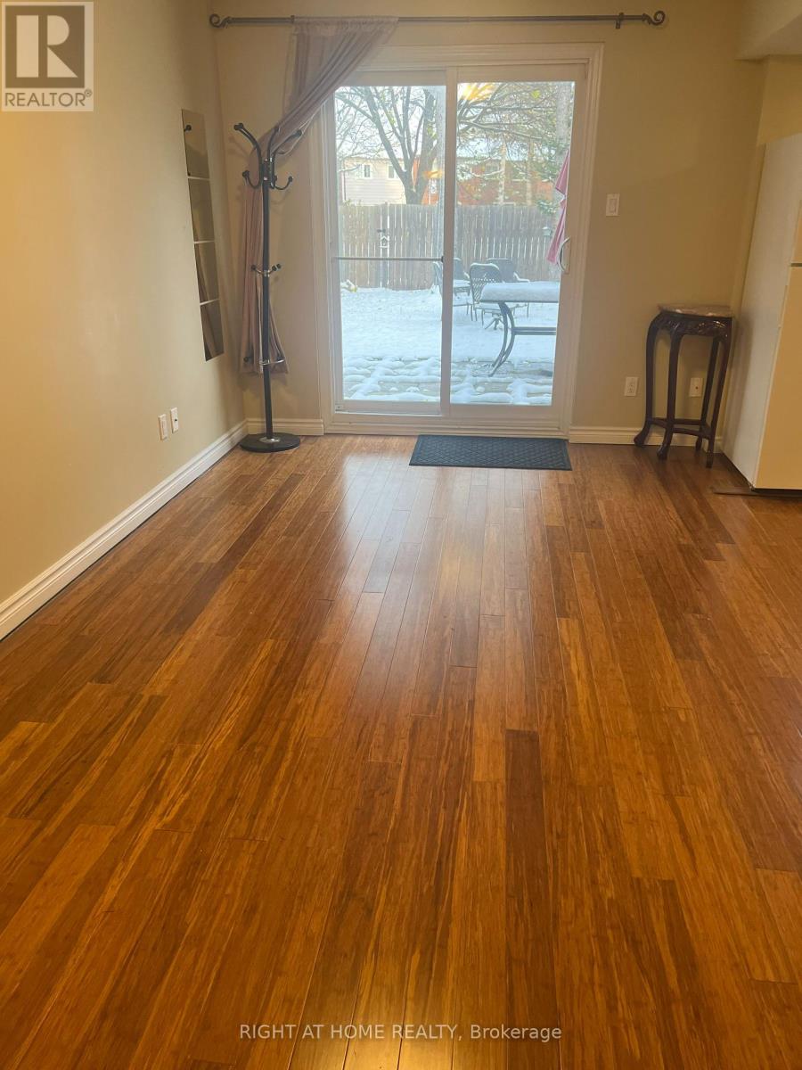 11 Myrna Lane, Toronto, Ontario  M1V 3N6 - Photo 2 - E12519400