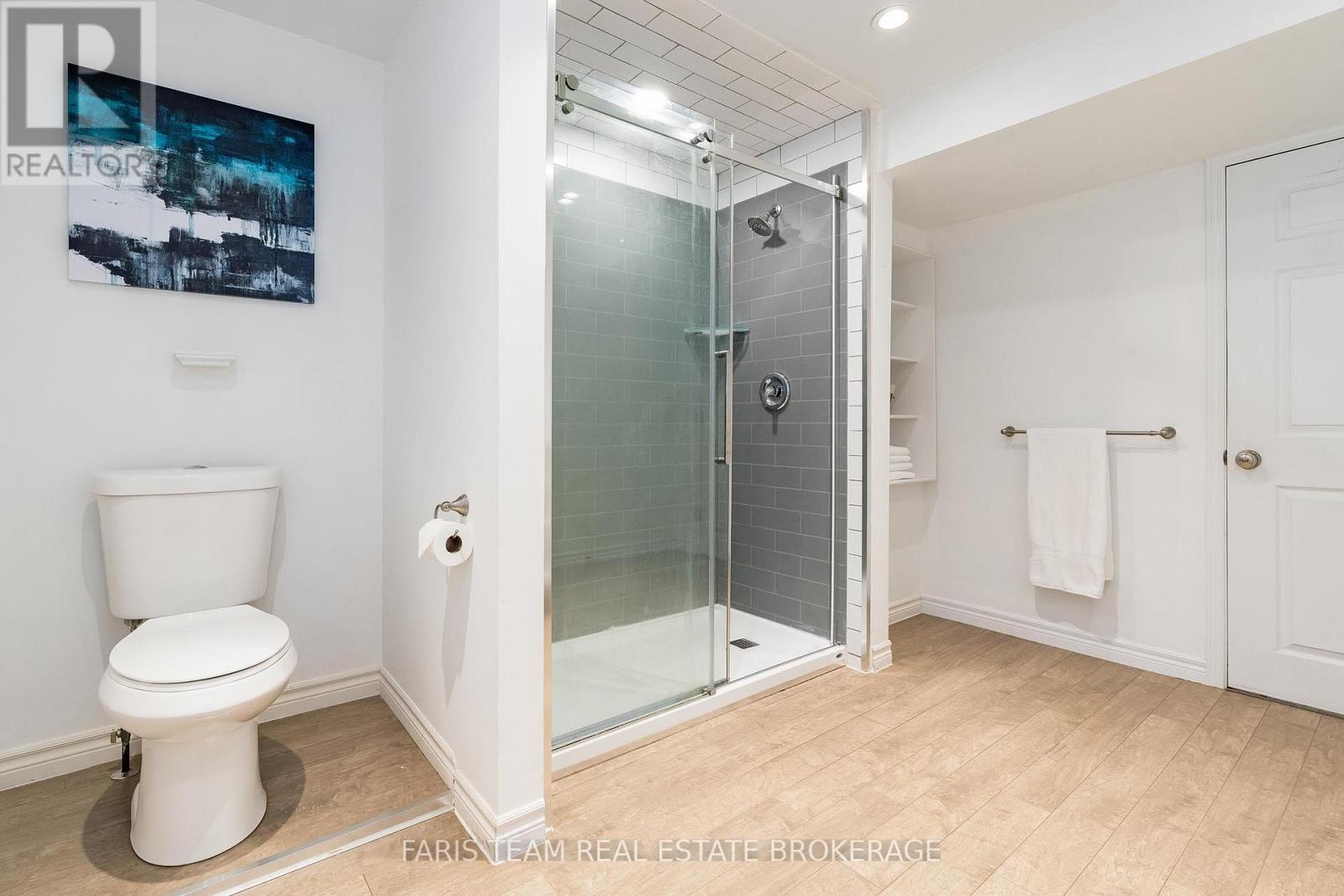 23 Royal Court, Bradford West Gwillimbury (Bradford), Ontario  L3Z 2P5 - Photo 37 - N12495480