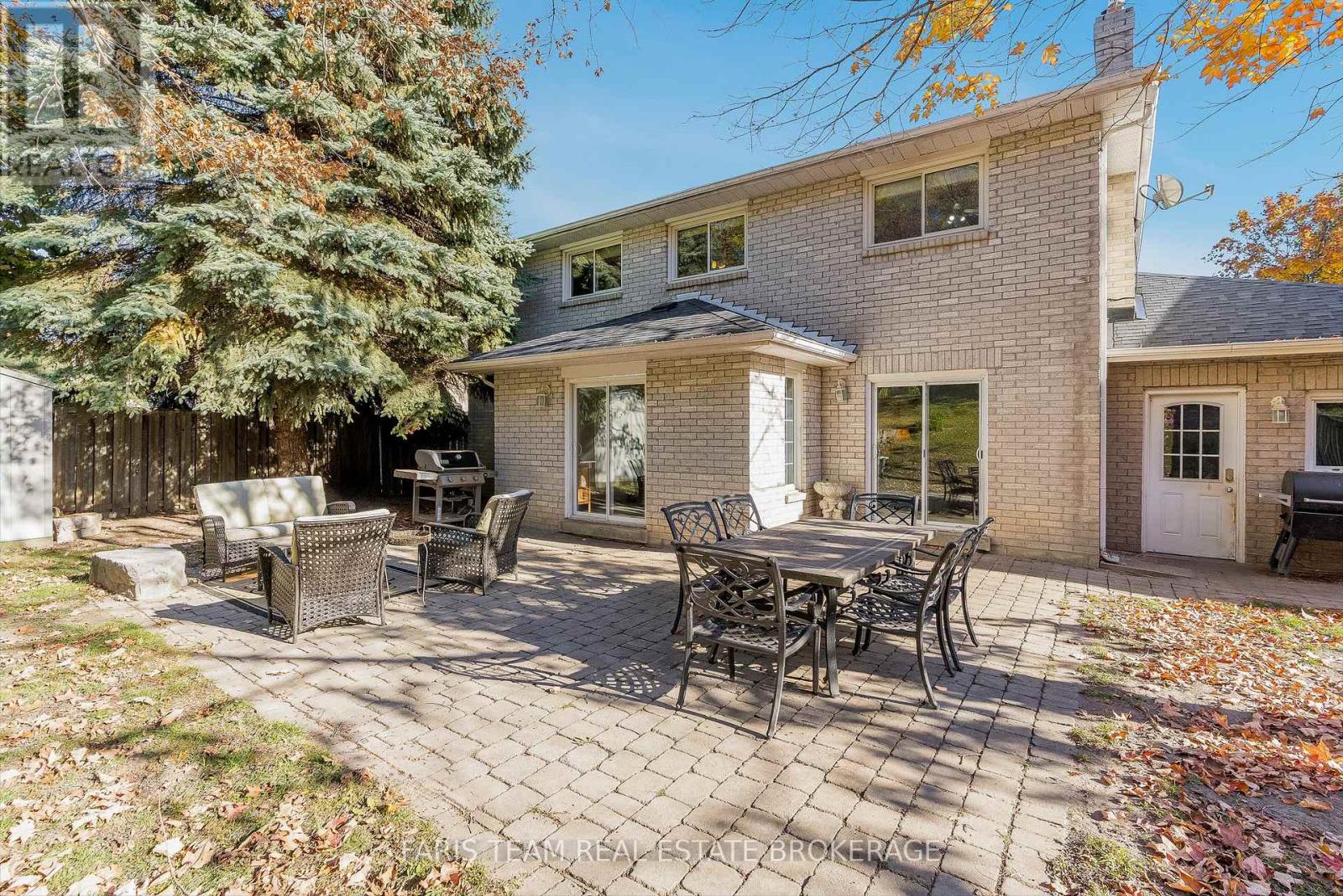 23 Royal Court, Bradford West Gwillimbury (Bradford), Ontario  L3Z 2P5 - Photo 38 - N12495480