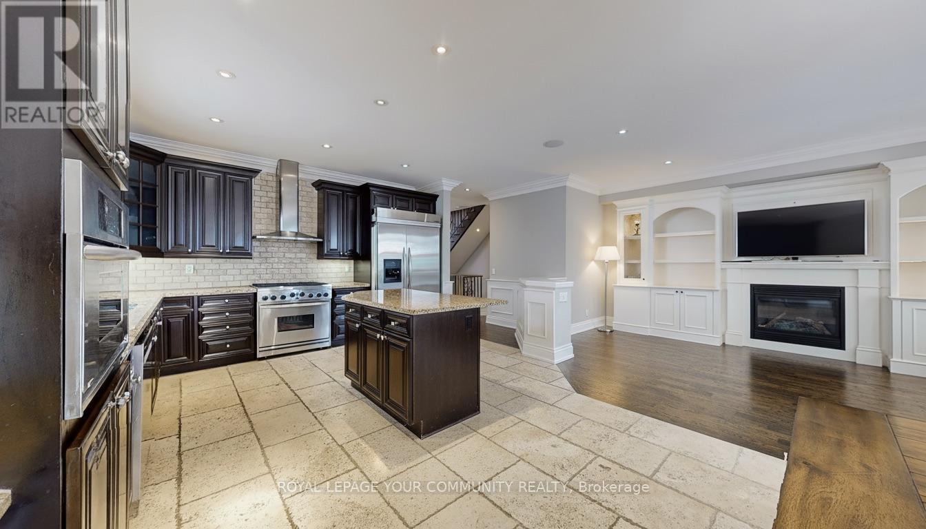 83 Hunt Avenue, Richmond Hill, Ontario  L4C 4H1 - Photo 14 - N12535842