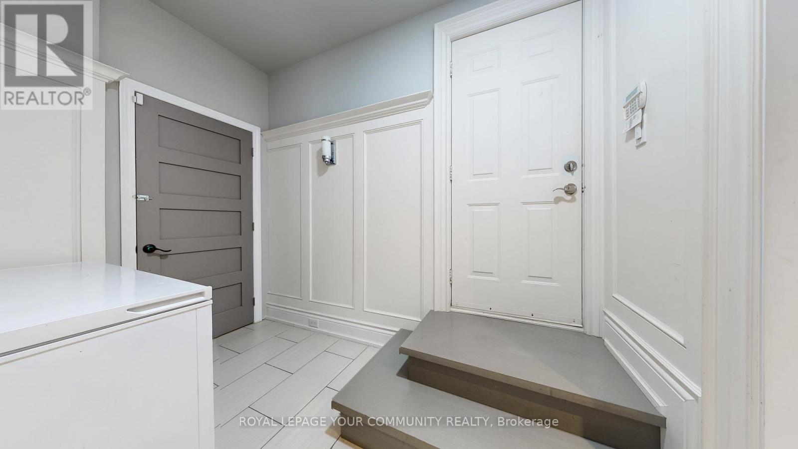 83 Hunt Avenue, Richmond Hill, Ontario  L4C 4H1 - Photo 23 - N12535842